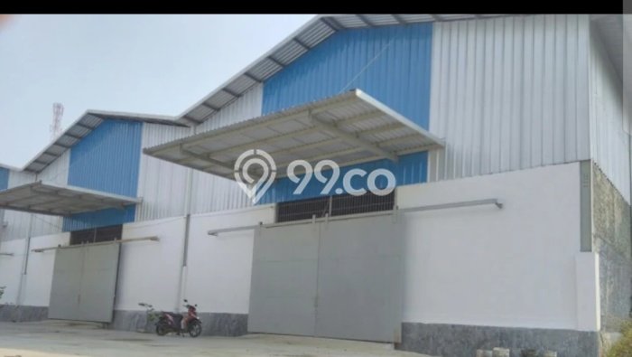 AREA POTENSIAL! Gudang Kawasan Cibinong, Luas 1500m2m², Area Bisnis AREA POTENSIAL! Gudang Kawasan Cibinong, Luas 1500m2m², Area Bisnis