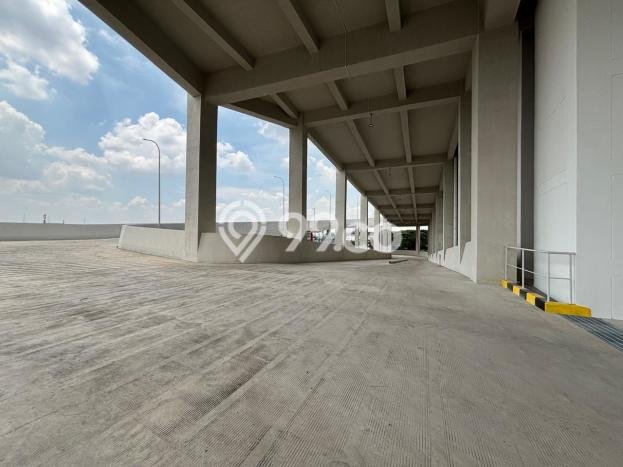 Gudang untuk Disewa di Pusat Jakarta Utara Luas Bangunan 14000m2 Gudang untuk Disewa di Pusat Jakarta Utara Luas Bangunan 14000m2