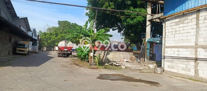 AREA PREMIUM! Gudang Disewakan Kawasan Cakung, Luas 2160m², Jalan Utama AREA PREMIUM! Gudang Disewakan Kawasan Cakung, Luas 2160m², Jalan Utama