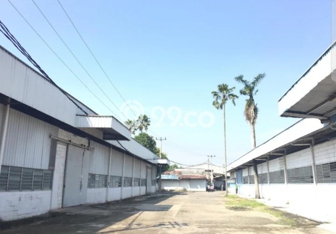 AREA POTENSIAL! Gudang Kawasan Cibinong, Luas 1500m2m², Area Bisnis AREA POTENSIAL! Gudang Kawasan Cibinong, Luas 1500m2m², Area Bisnis