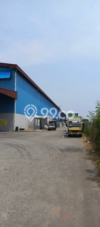 Disewakan Gudang di Kawasan Ramai Marunda Luas 2880m2 Disewakan Gudang di Kawasan Ramai Marunda Luas 2880m2