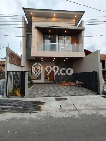 For Sale Rumah 4 Kamar Lokasi Ideal Nyaman dan Strategis di Ngaglik For Sale Rumah 4 Kamar Lokasi Ideal Nyaman dan Strategis di Ngaglik