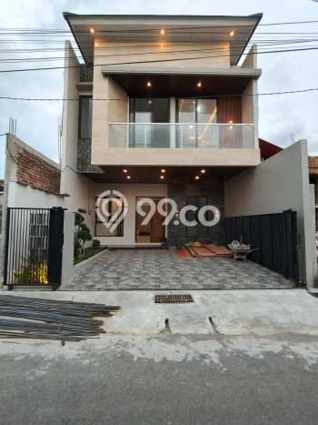 For Sale Rumah 4 Kamar Lokasi Ideal Nyaman dan Strategis di Ngaglik For Sale Rumah 4 Kamar Lokasi Ideal Nyaman dan Strategis di Ngaglik