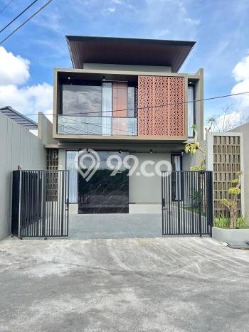 Jual Rumah Bagus Siap Huni LB 130m2 di Ngaglik, Sleman Jual Rumah Bagus Siap Huni LB 130m2 di Ngaglik, Sleman