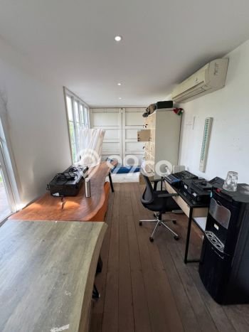 Unit Komersial Dijual di Kuta Badung Luas Tanah 3100m2, Luas Bangunan 3100m2 Unit Komersial Dijual di Kuta Badung Luas Tanah 3100m2, Luas Bangunan 3100m2