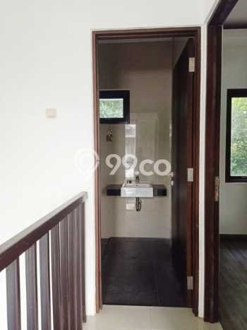 Jual Rumah Eksklusif 2 KT di Bekasi Kota, Bekasi Jual Rumah Eksklusif 2 KT di Bekasi Kota, Bekasi