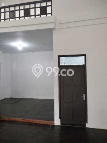 Jual Rumah Bagus Siap Huni LB 200m2 di Bojongsoang, Bandung Jual Rumah Bagus Siap Huni LB 200m2 di Bojongsoang, Bandung