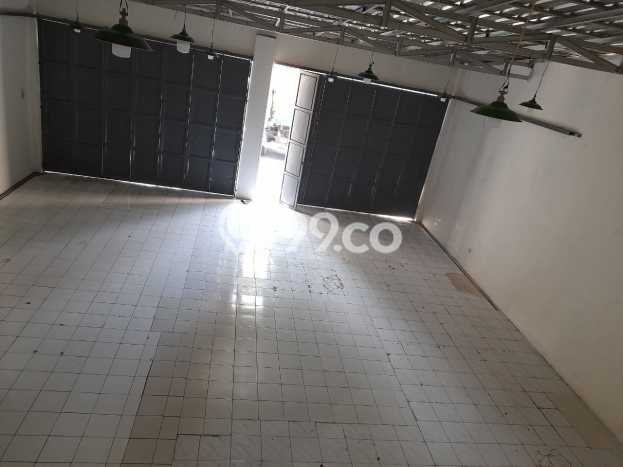 Disewakan Ruko Premium Kawasan Cibaduyut, Luas 180m², Lokasi Bisnis, Jalan Bagus Disewakan Ruko Premium Kawasan Cibaduyut, Luas 180m², Lokasi Bisnis, Jalan Bagus