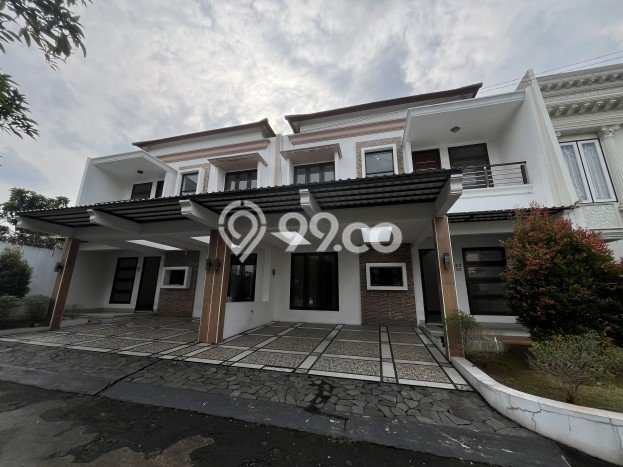 Jual Rumah Mewah Megah Dengan View Cantik di Depok I, Depok Jual Rumah Mewah Megah Dengan View Cantik di Depok I, Depok