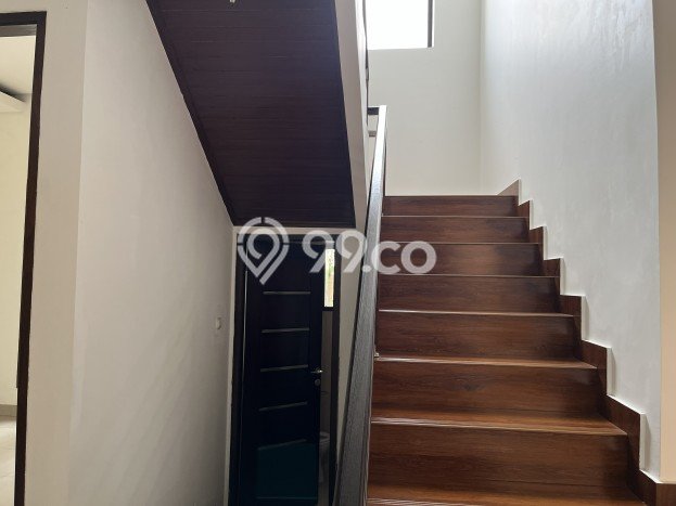 Jual Rumah Mewah Megah Dengan View Cantik di Depok I, Depok Jual Rumah Mewah Megah Dengan View Cantik di Depok I, Depok