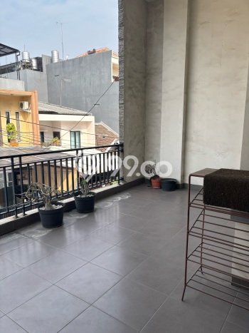 Rumah Elit Modern Tanpa Renovasi di Sunter Jakarta Utara Rumah Elit Modern Tanpa Renovasi di Sunter Jakarta Utara