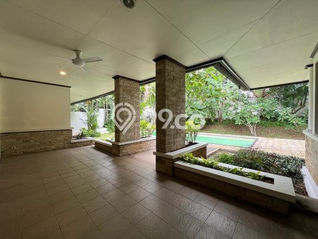 Hunian Modern Disewakan di Lebak Bulus Jakarta Selatan 4 KT & 4 KM Hunian Modern Disewakan di Lebak Bulus Jakarta Selatan 4 KT & 4 KM