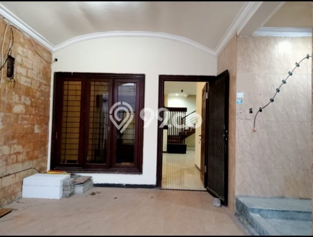 Dijual Rumah 3 Kamar Lokasi Strategis Nyaman dan Strategis di Mulyorejo Dijual Rumah 3 Kamar Lokasi Strategis Nyaman dan Strategis di Mulyorejo