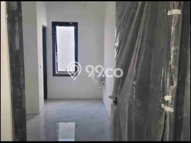 For Sale Rumah 3 Kamar Lokasi Ideal Bagus dan Strategis di Rungkut For Sale Rumah 3 Kamar Lokasi Ideal Bagus dan Strategis di Rungkut