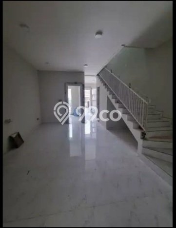 For Sale Rumah 5 Kamar Lokasi Strategis Nyaman dan Strategis di Sukolilo For Sale Rumah 5 Kamar Lokasi Strategis Nyaman dan Strategis di Sukolilo