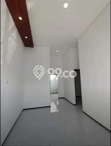 For Sale Hunian Rumah Terawat 3 KT di Gununganyar, Surabaya For Sale Hunian Rumah Terawat 3 KT di Gununganyar, Surabaya