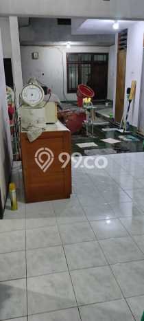 Siap Huni Rumah Mewah 5 Kamar di Tambaksari Dekat ke Mana Saja Siap Huni Rumah Mewah 5 Kamar di Tambaksari Dekat ke Mana Saja