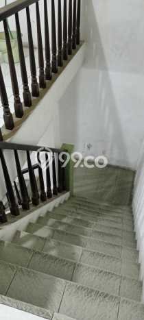 Siap Huni Rumah Mewah 5 Kamar di Tambaksari Dekat ke Mana Saja Siap Huni Rumah Mewah 5 Kamar di Tambaksari Dekat ke Mana Saja