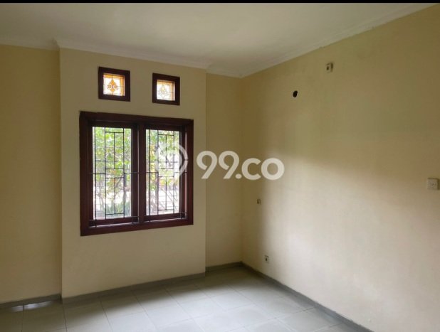Dijual Hunian Mewah dengan Fasilitas Sekitar Komplit di Rungkut, Surabaya Dijual Hunian Mewah dengan Fasilitas Sekitar Komplit di Rungkut, Surabaya