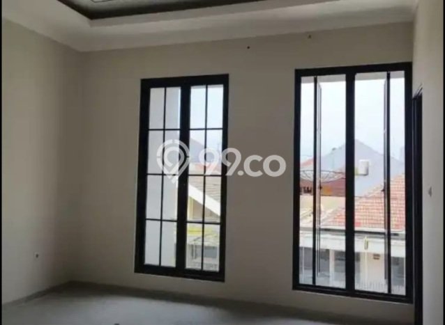 Hunian Mewah LB 190m2 Siap Pakai Desain Elegan di Manyar, Surabaya Hunian Mewah LB 190m2 Siap Pakai Desain Elegan di Manyar, Surabaya