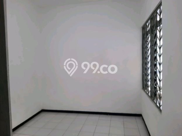 For Sale Rumah 3 Kamar Lokasi Ideal Nyaman dan Strategis di Waru For Sale Rumah 3 Kamar Lokasi Ideal Nyaman dan Strategis di Waru