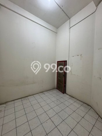 Dijual Ruko di Simokerto Surabaya LT 100m2 / LB 250m2 Dijual Ruko di Simokerto Surabaya LT 100m2 / LB 250m2