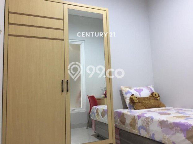 Dijual Rumah Luas Megah Dengan View Eksklusif di Sektor 5 - Bintaro, Tangerang Selatan Dijual Rumah Luas Megah Dengan View Eksklusif di Sektor 5 - Bintaro, Tangerang Selatan