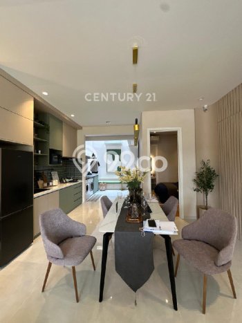 Rumah Elit LB 121m2 Siap Huni Desain Elegan di Bintaro, Tangerang Selatan Rumah Elit LB 121m2 Siap Huni Desain Elegan di Bintaro, Tangerang Selatan