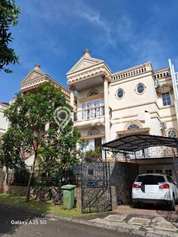 Rumah Elit LB 189m2 Siap Huni Desain Elegan di Citra Grand, Jakarta Timur Rumah Elit LB 189m2 Siap Huni Desain Elegan di Citra Grand, Jakarta Timur