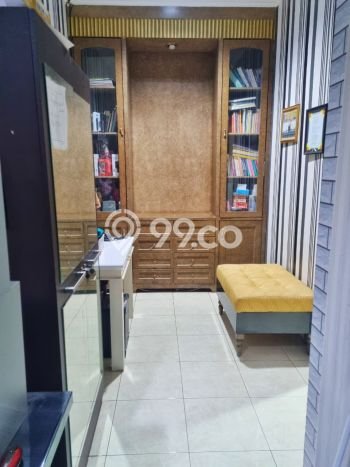 Rumah Elit Modern Tanpa Renovasi di Cibubur Depok Rumah Elit Modern Tanpa Renovasi di Cibubur Depok