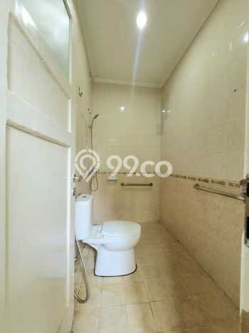 Rumah Modern 3 Kamar LT 180m2 di Cibubur Rumah Modern 3 Kamar LT 180m2 di Cibubur