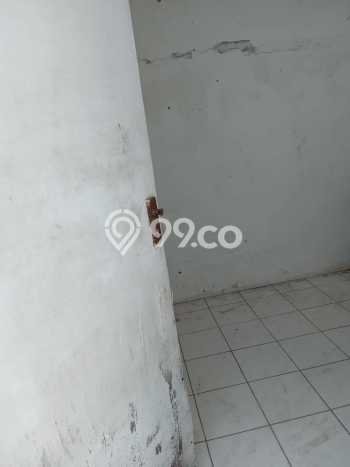Unit Ruko disewakan di Cengkareng Jakarta Barat dengan LT 67m2 / LB 236m2 Unit Ruko disewakan di Cengkareng Jakarta Barat dengan LT 67m2 / LB 236m2