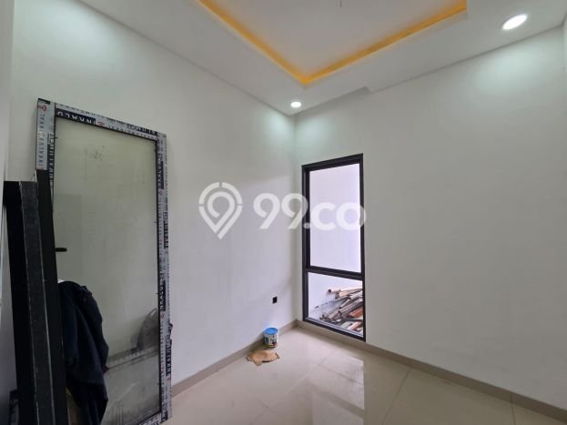 Rumah Elit LB 260m2 Siap Huni Desain Elegan di Kalideres, Jakarta Barat Rumah Elit LB 260m2 Siap Huni Desain Elegan di Kalideres, Jakarta Barat