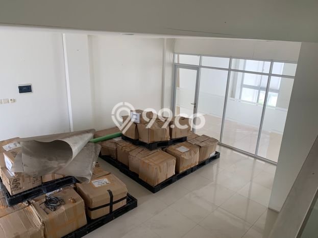 Unit Ruko Dijual di Jakarta Barat LT 108m2 & LB 342m2 Unit Ruko Dijual di Jakarta Barat LT 108m2 & LB 342m2
