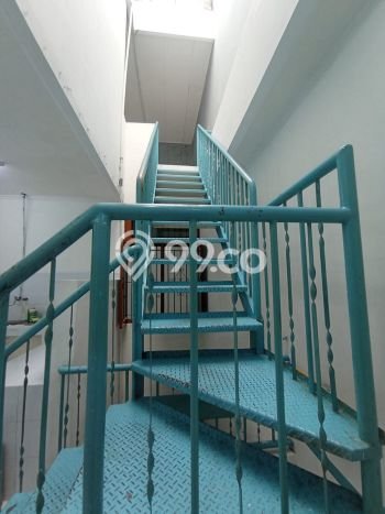 Sewa cepat rumah minimalis lokasi strategis 6 Kamar di Palmerah, Jakarta Barat Sewa cepat rumah minimalis lokasi strategis 6 Kamar di Palmerah, Jakarta Barat