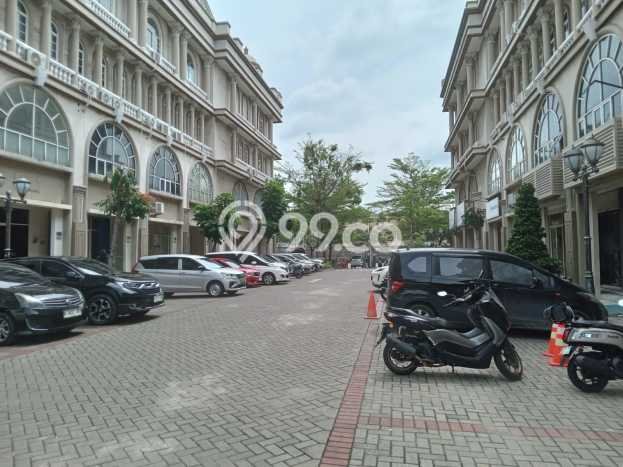 Ruko Dijual Lokasi Emas di Cengkareng Luas 297m2 Ruko Dijual Lokasi Emas di Cengkareng Luas 297m2