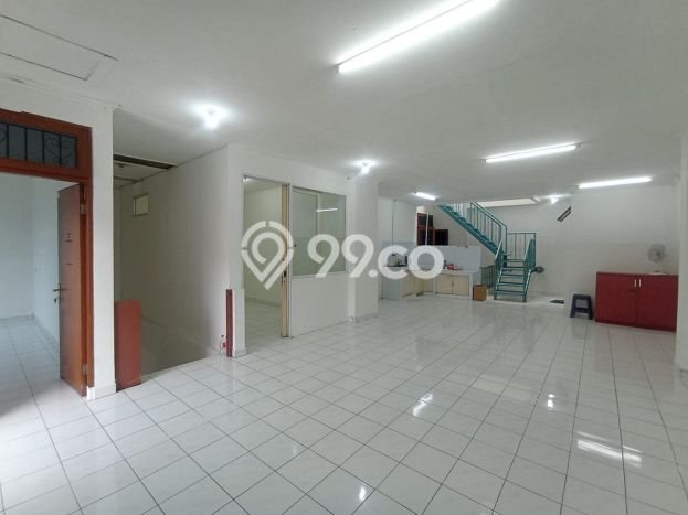 Sewa cepat rumah minimalis lokasi strategis 6 Kamar di Palmerah, Jakarta Barat Sewa cepat rumah minimalis lokasi strategis 6 Kamar di Palmerah, Jakarta Barat