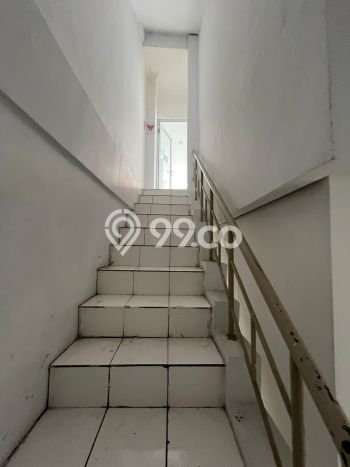 Ruko disewakan di Cengkareng Jakarta Barat dengan luas bangunan 300m2 Ruko disewakan di Cengkareng Jakarta Barat dengan luas bangunan 300m2