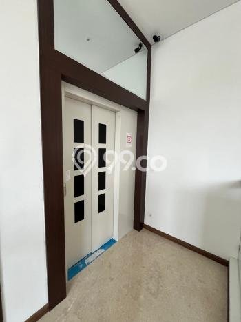 Dijual Rumah Luas Elegan Dengan View Eksklusif di BSD City, Tangerang Dijual Rumah Luas Elegan Dengan View Eksklusif di BSD City, Tangerang