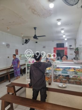 Area Ramai! Ruko Dijual di Tanah Abang untuk Bisnis Luas Bangunan 68m2 Area Ramai! Ruko Dijual di Tanah Abang untuk Bisnis Luas Bangunan 68m2
