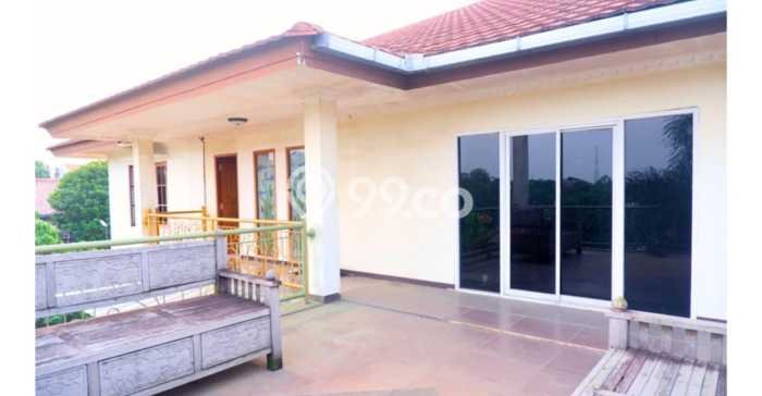 For Sale! Luxury House LT 1502m2 Desain Modern di Cibubur For Sale! Luxury House LT 1502m2 Desain Modern di Cibubur