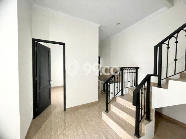 Dijual Rumah Minimalis Bagus Punya 3 KT di Jagakarsa Jakarta Selatan SHM Dijual Rumah Minimalis Bagus Punya 3 KT di Jagakarsa Jakarta Selatan SHM