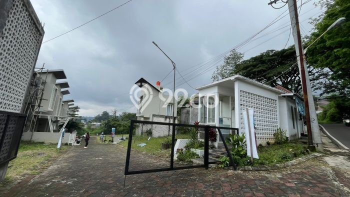 Vila Kawasan , Dimensi 100m2m², Kawasan Asri untuk hunian Vila Kawasan , Dimensi 100m2m², Kawasan Asri untuk hunian