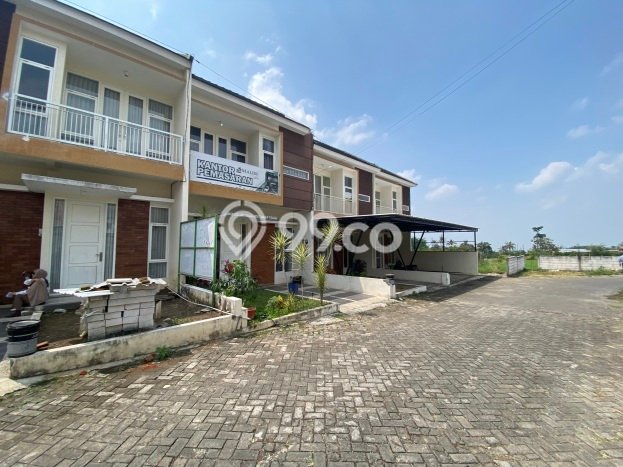 Vila Kawasan Junrejo, Luas 114m2m², Lokasi Premium Vila Kawasan Junrejo, Luas 114m2m², Lokasi Premium