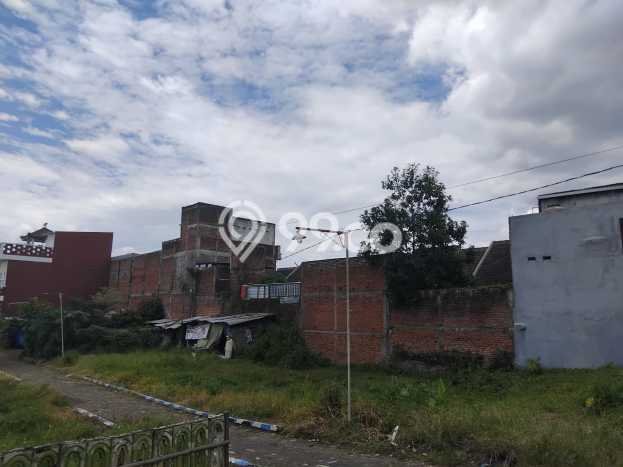 Dijual Rumah Kost di Malang Kota, Malang, 10 KT, 10 KM, Bangunan 216m2 Dijual Rumah Kost di Malang Kota, Malang, 10 KT, 10 KM, Bangunan 216m2