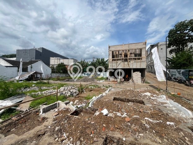 Kost Dijual di Tunggulwulung dengan 10 KT dan Luas 128m2 Kost Dijual di Tunggulwulung dengan 10 KT dan Luas 128m2