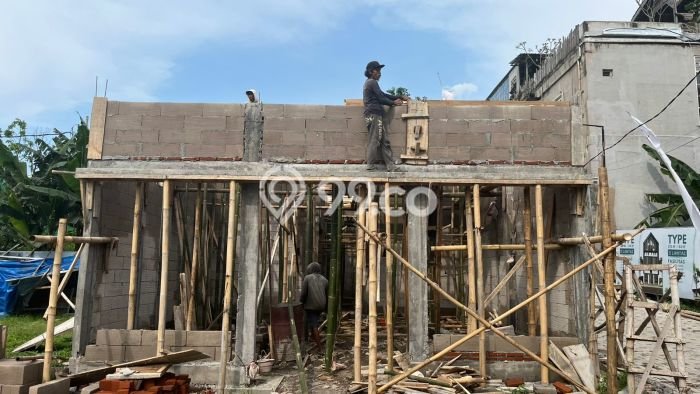 Cocok Untuk Investasi! For Sale Kost di Malang Kota 10 Kamar Cocok Untuk Investasi! For Sale Kost di Malang Kota 10 Kamar