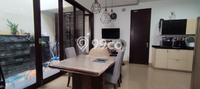 Dijual Rumah Mewah Elegan Dengan View Eksklusif di Sektor 9-Bintaro, Tangerang Selatan Dijual Rumah Mewah Elegan Dengan View Eksklusif di Sektor 9-Bintaro, Tangerang Selatan