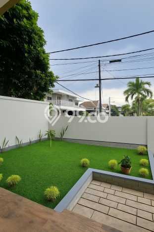 Rumah Elit Modern Tanpa Renovasi di Bintaro Jakarta Selatan Rumah Elit Modern Tanpa Renovasi di Bintaro Jakarta Selatan