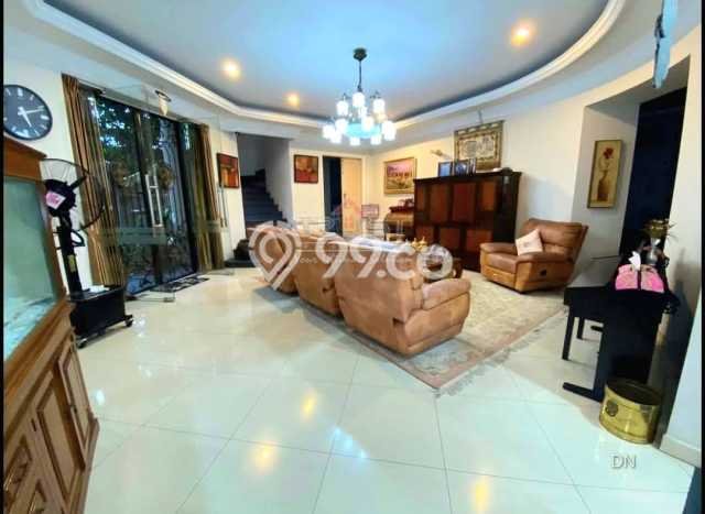 Rumah Eksklusif Siap Huni LT 600m2 di Jagakarsa, Jakarta Selatan Rumah Eksklusif Siap Huni LT 600m2 di Jagakarsa, Jakarta Selatan